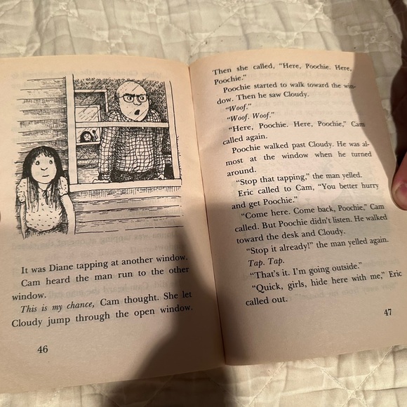 Cam Jansen and the mystery of the television dog - Picture 9 of 10